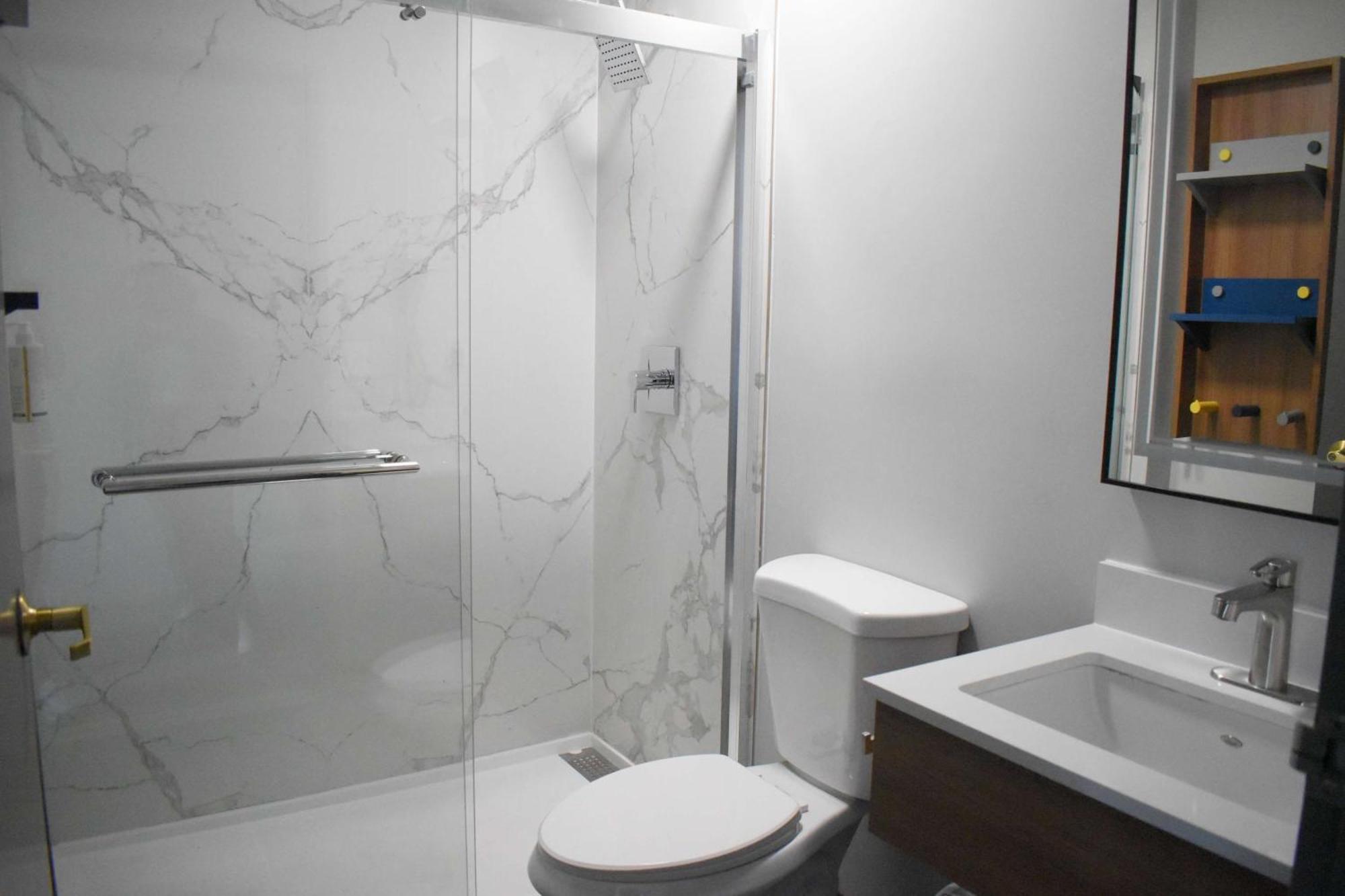 Microtel Inn & Suites By Wyndham Norcross Bagian luar foto